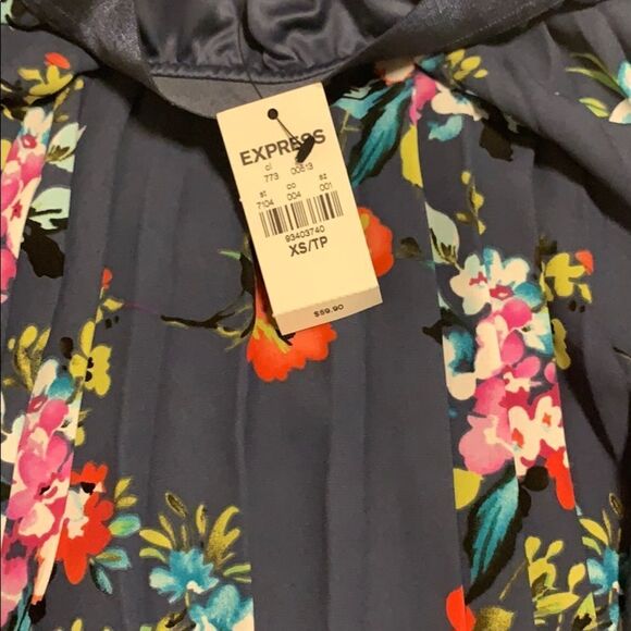 Express Floral Skirt - Picture 3 of 5